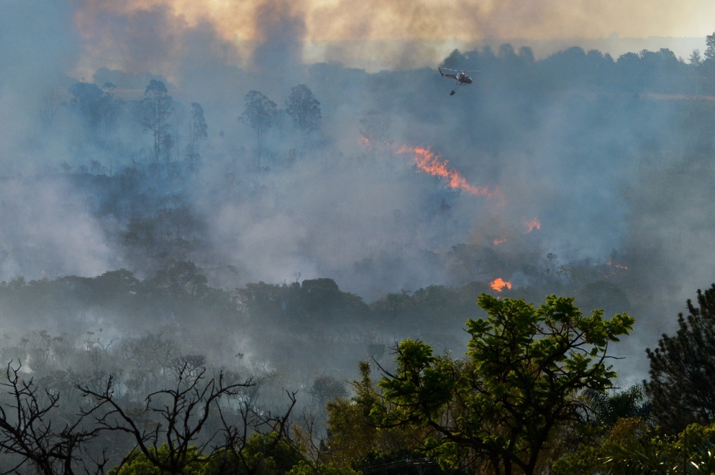 Cientistas descobrem como as queimadas interferem na formação de nuvens de chuva na Amazônia