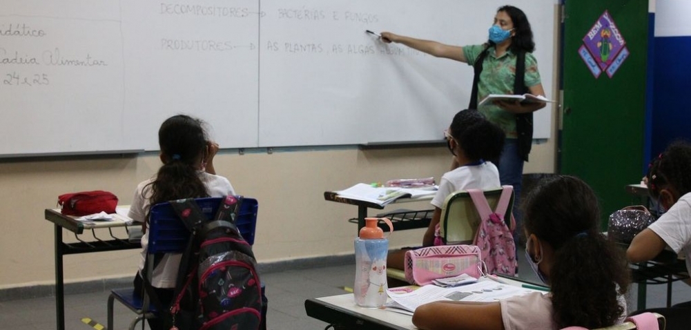 Brazil needs more research that can serve as a basis for educational policies, specialists argue