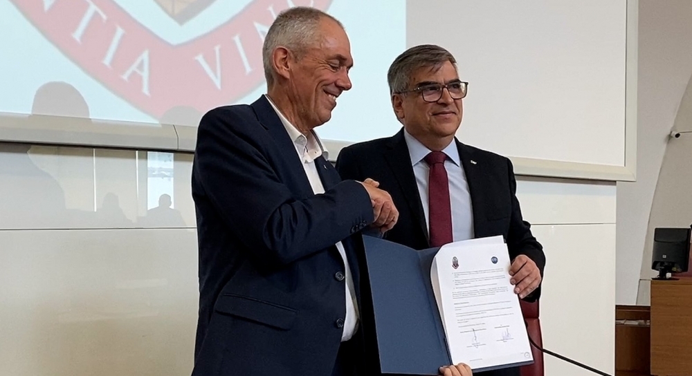 University of São Paulo and France’s CNRS seal accord to establish joint research center