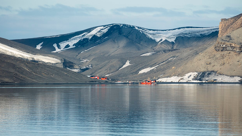 Compound from Antarctic microorganism can be used to produce food, cosmetics, and medicine