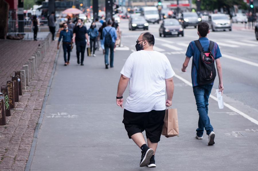 Abdominal obesity and muscle loss increase the risk of death by 83% after age 50