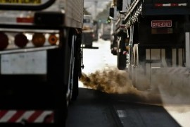 Air pollution induces changes in the oral mucosa and worsens periodontal disease