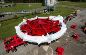 Review harmonizes theory and experiment in the calculation of the magnetic moment of the muon