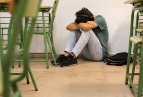 Estudio señala caminos para enfrentar el <i>bullying</i> homofóbico en las escuelas