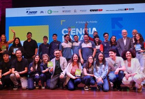 FAPESP e Fundação Roberto Marinho premiam vencedores da quarta edição do Ciência para Todos