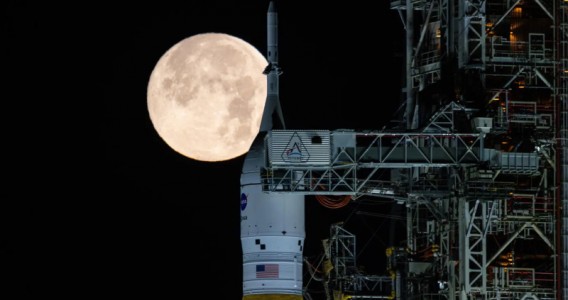 Método calcula trajeto entre a Terra e a Lua mais eficiente do que todos os já descritos