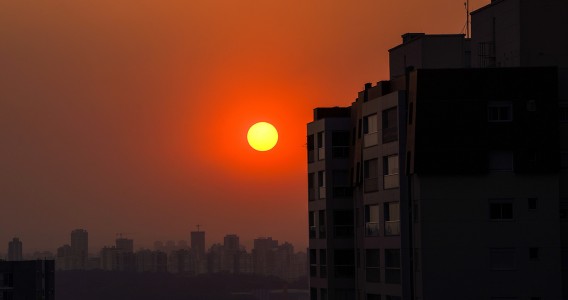 Mesmo em níveis baixos, poluição do ar aumenta internações por doenças renais