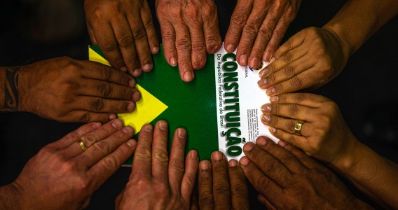 Direitos sociais se difundem em ondas pelas constituições do mundo